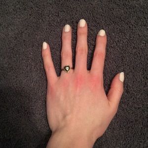 Size 5 Victorian style heart ring